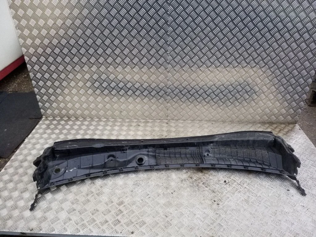 Wiper trim 861503W900