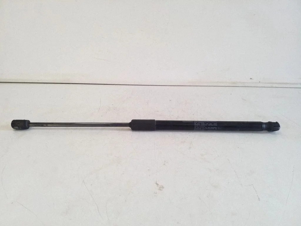 Motora pārsega amortizators 32206883