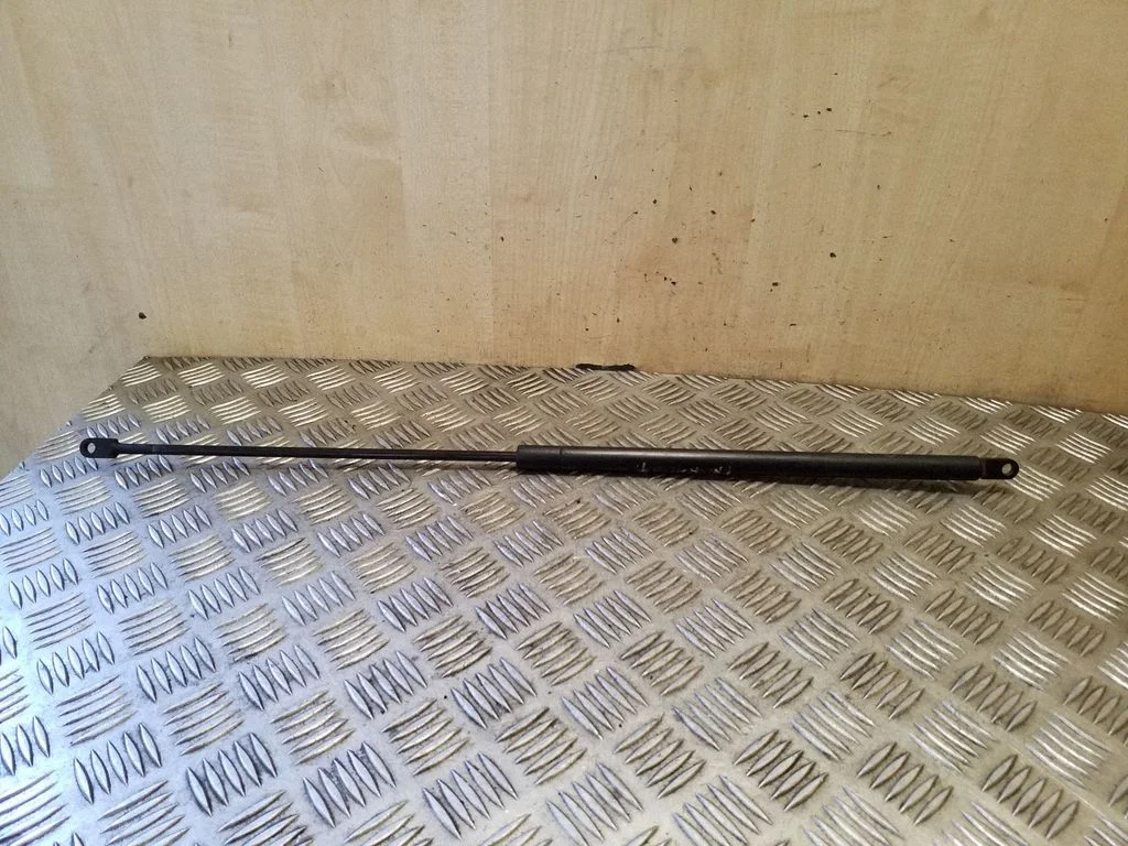 Front bonnet/hood damper/strut 8A0823360A