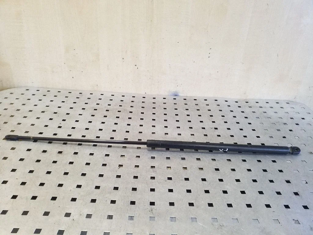 Front bonnet/hood damper/strut 8G0823360B