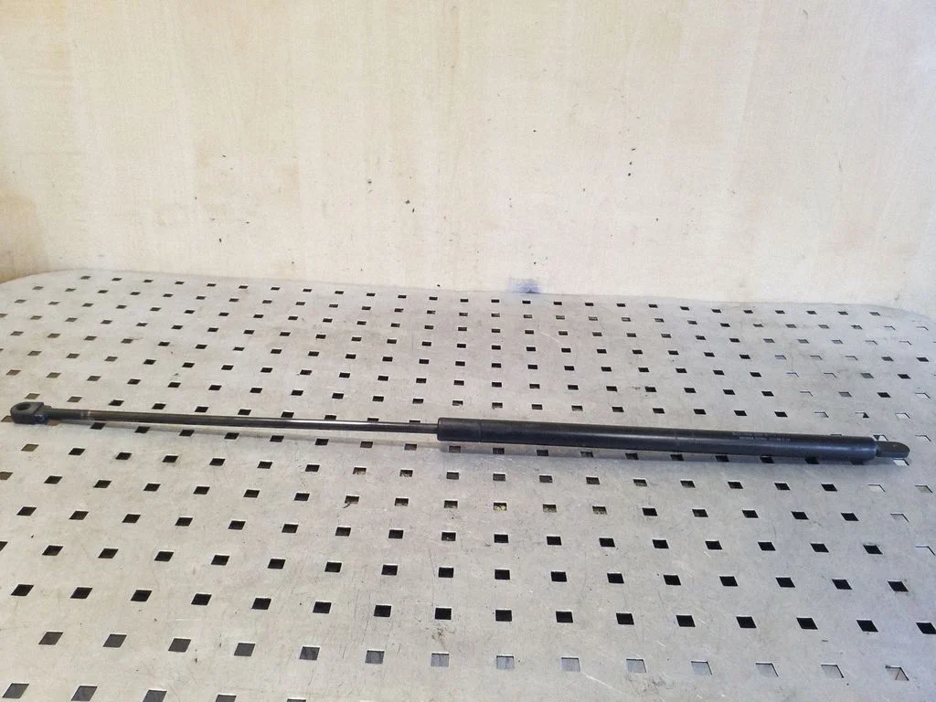 Front bonnet/hood damper/strut 8A0823360A
