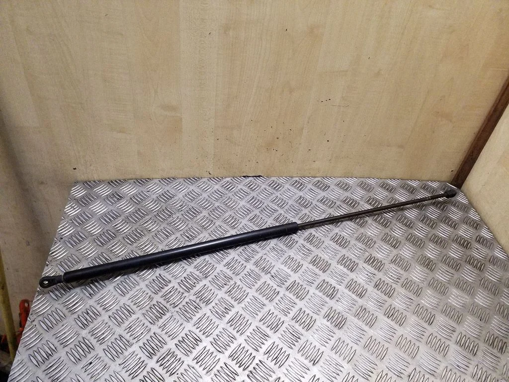 Front bonnet/hood damper/strut 4A0823359C