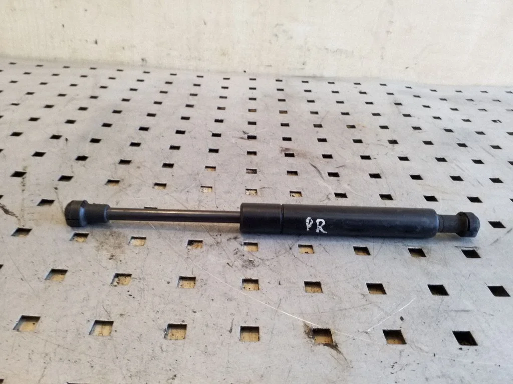 Motora pārsega amortizators 30674708