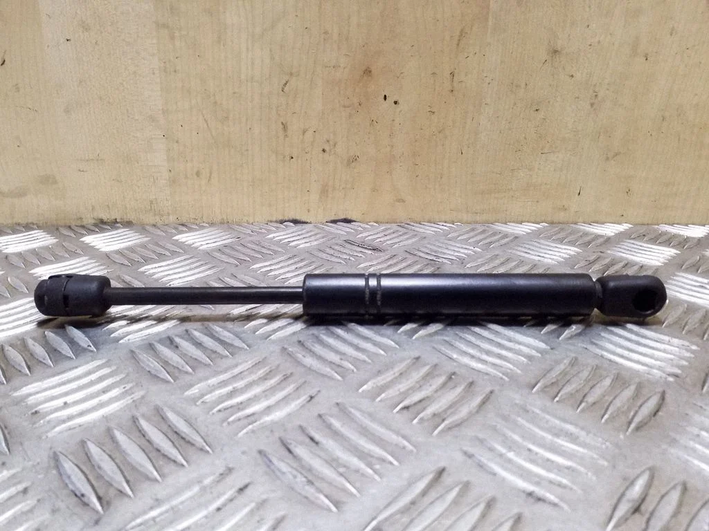 Motora pārsega amortizators 90463721