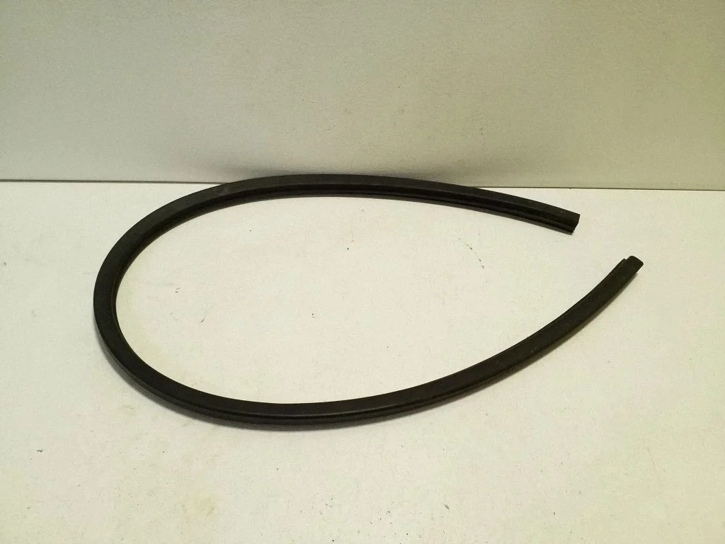 Engine compartment rubber 13283110