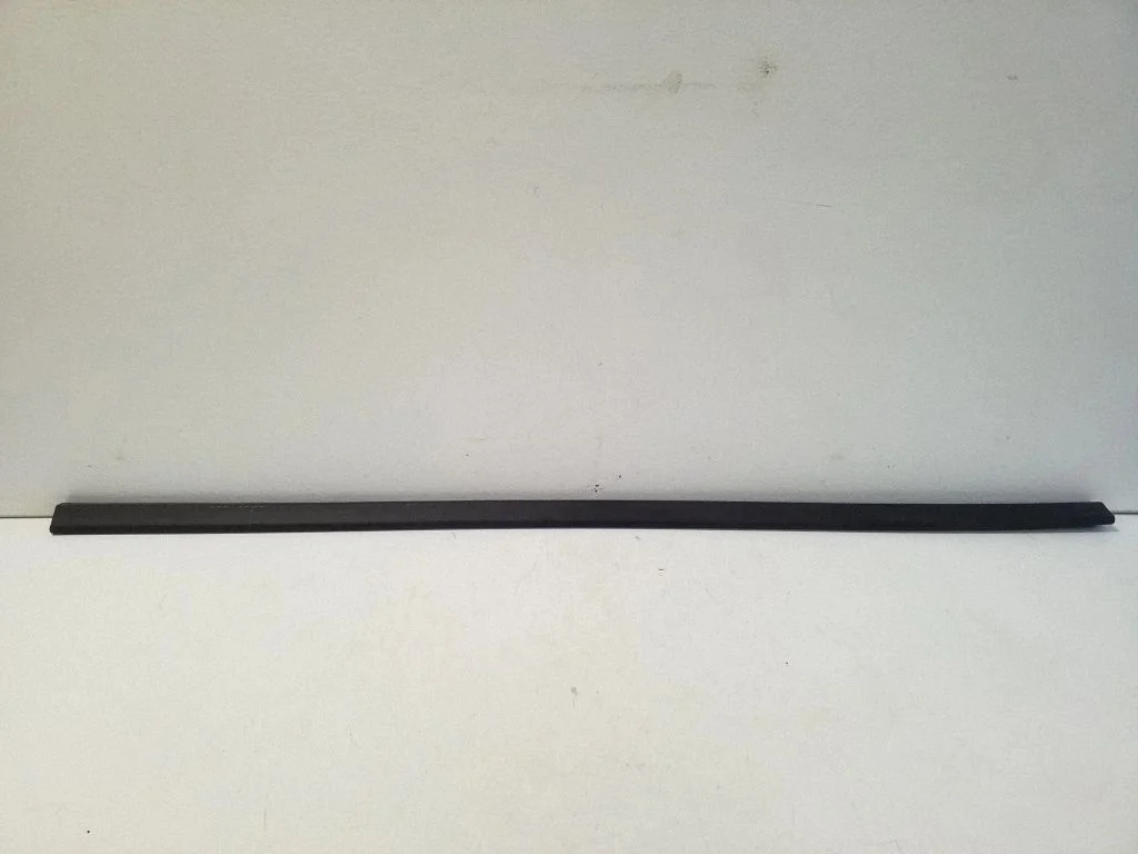 Engine compartment rubber A2546280400