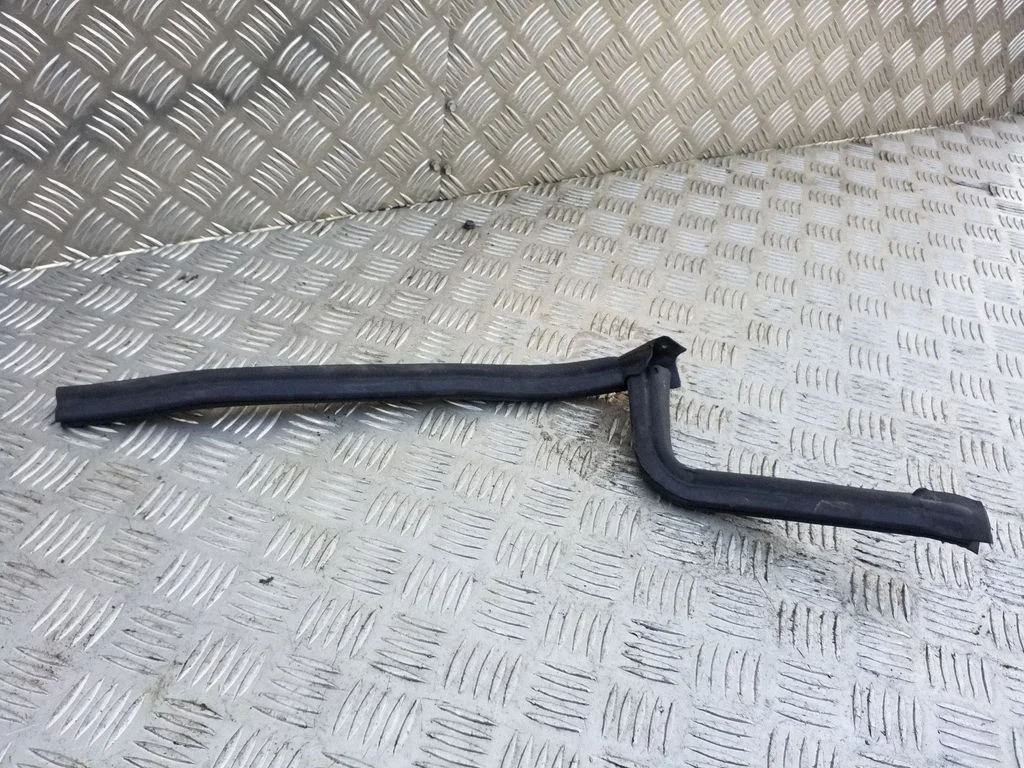 Engine compartment rubber 3400363