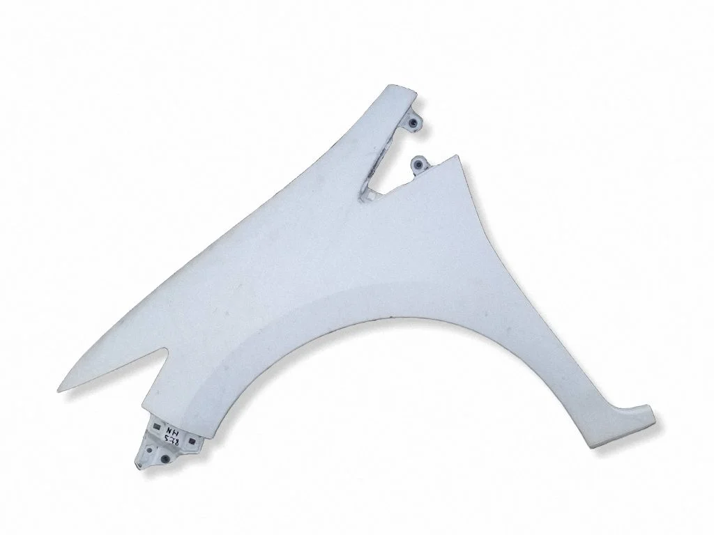 Fender – left