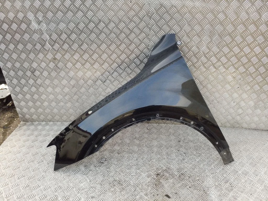 Poritiib – Audi Q3 8U (2011-2016), vasak