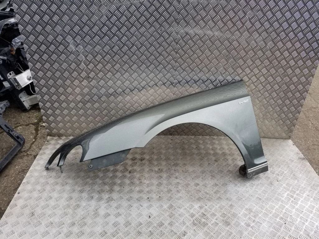 Poritiib 3W8821207B – Bentley Continental (2003-2017)