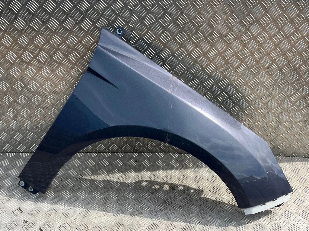 Poritiib – Ford Focus (2010-2017), parem