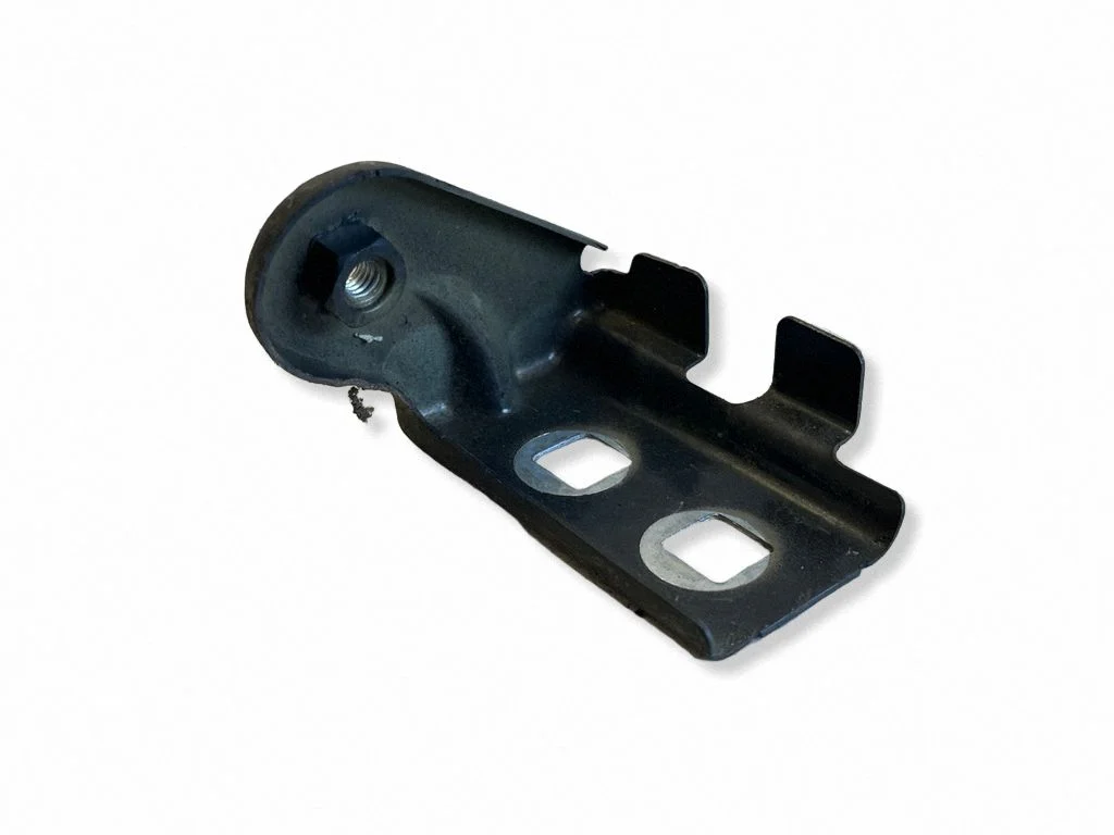 Poritiiva kinnitusklamber 4373025J