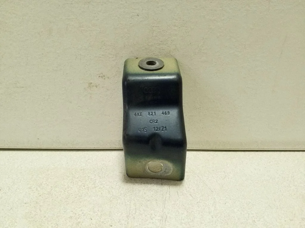 Fender mounting bracket 4KE821469 – Audi Q4 e-tron (2021-)