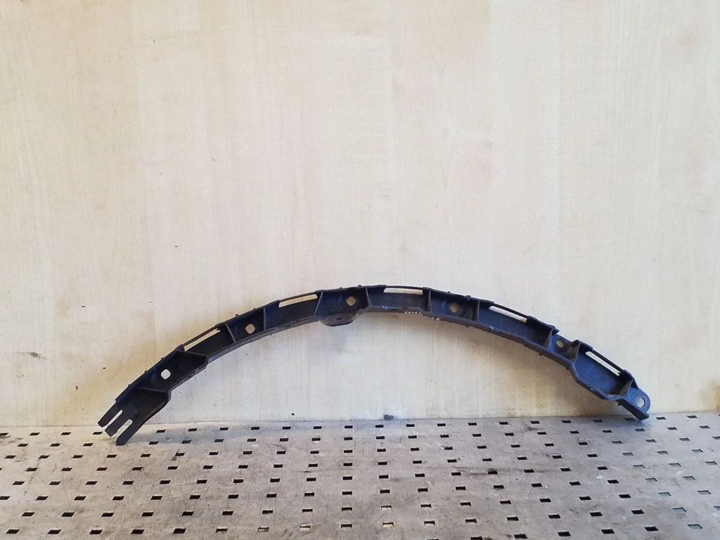 Fender mounting bracket 8Z0853863A
