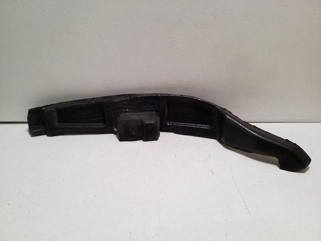 Fender foam support/seal 52022089