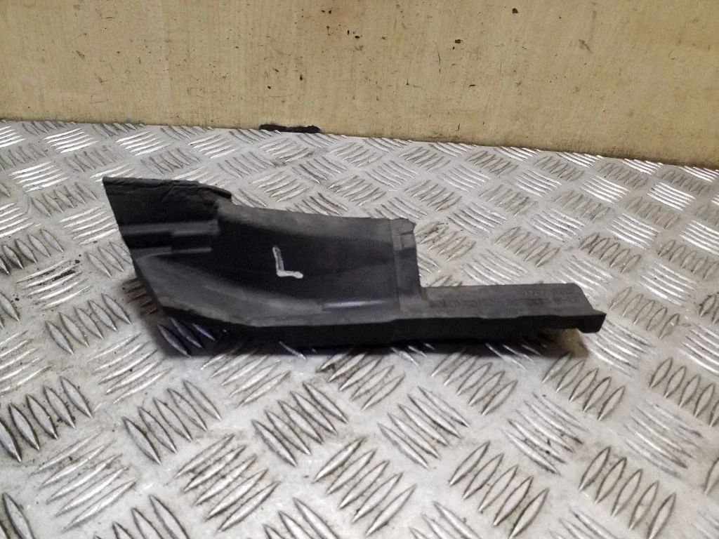 Fender foam support/seal 51489132301