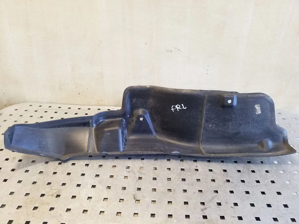 Fender foam support/seal 5P0853969