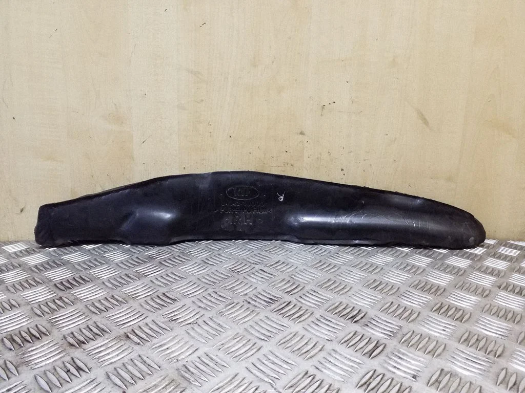 Fender foam support/seal 841423U000
