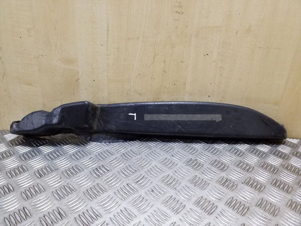 Fender foam support/seal 96661150