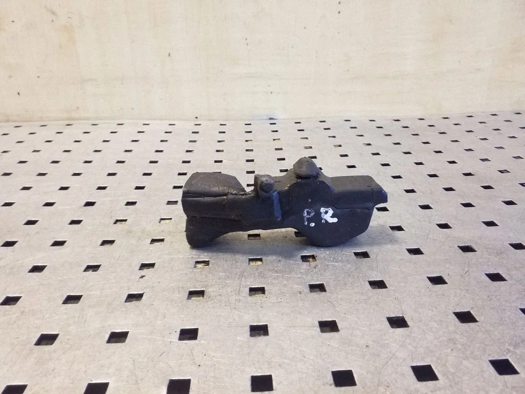 Fender foam support/seal 4L0823721