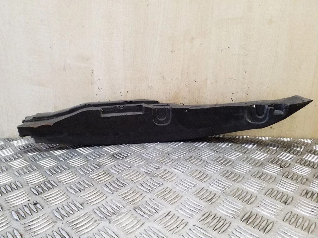 Pianka błotnika 3AA864236A