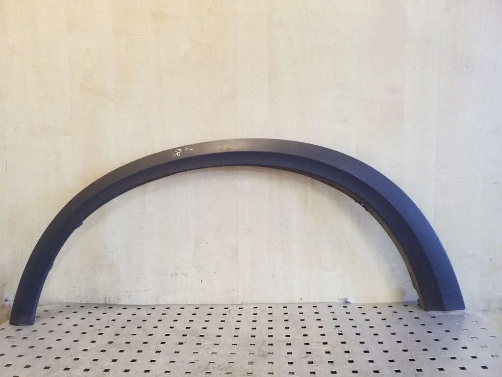 Front arch trim 30655181