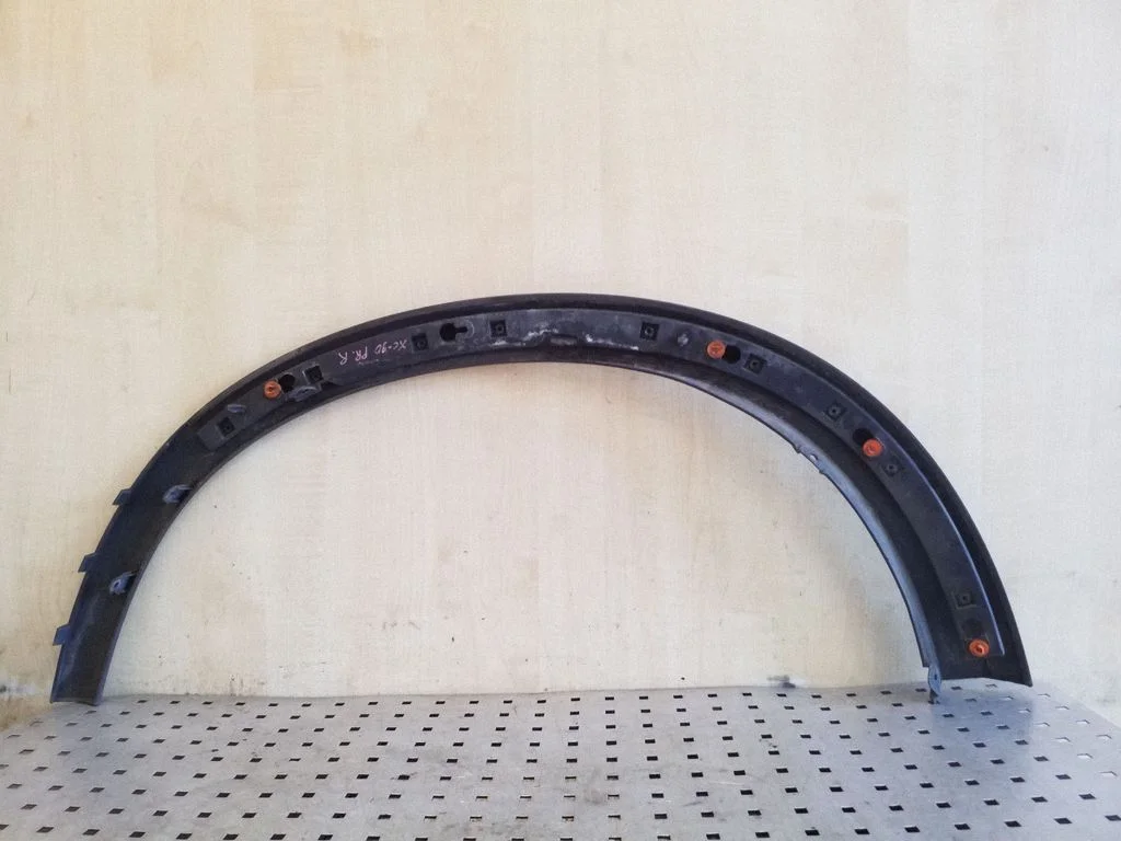 Front arch trim 30655182