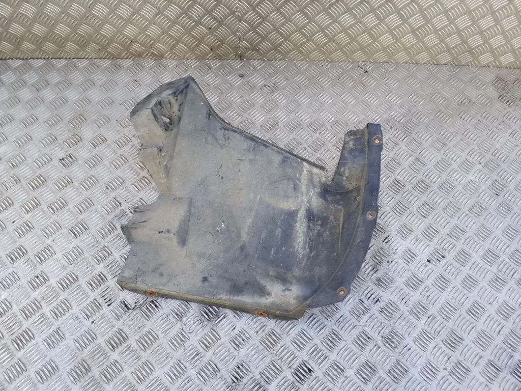 Esimene rattakoopa katteliist / porikaitse 5801356900 – Iveco Daily 5th gen (2011-2014)