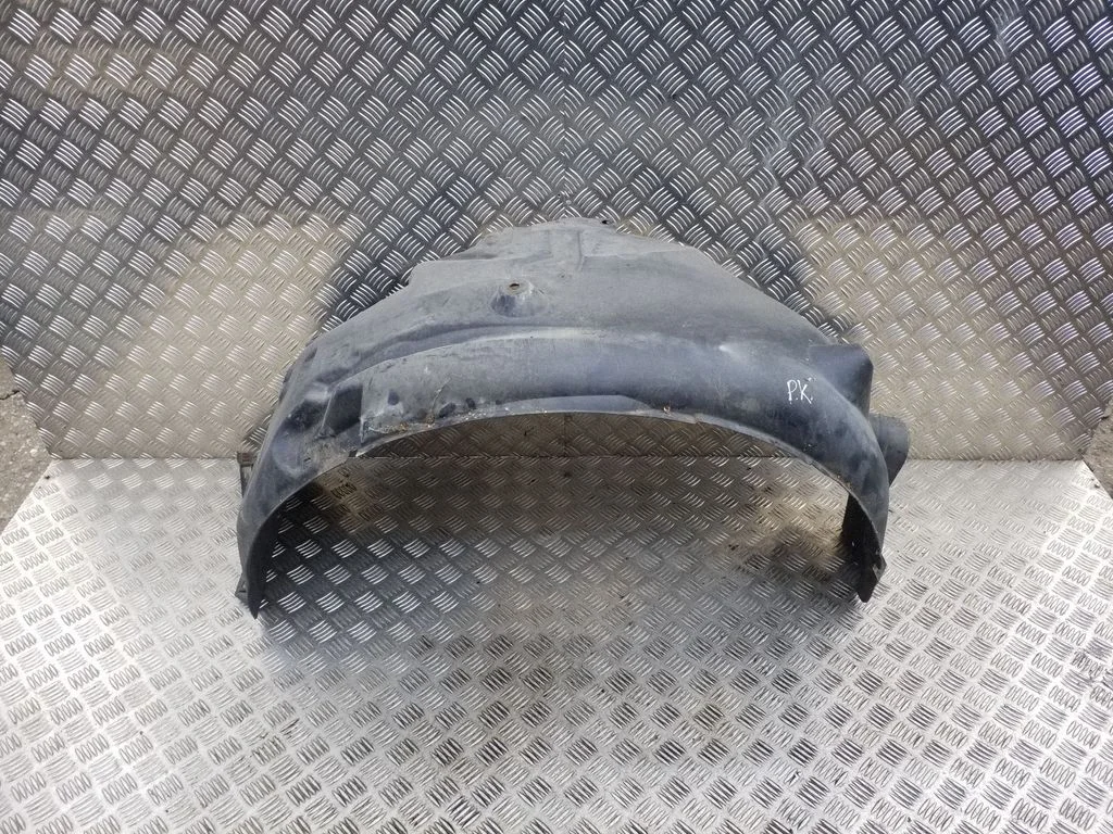 Front wheel arch liner splash guards SLR00062