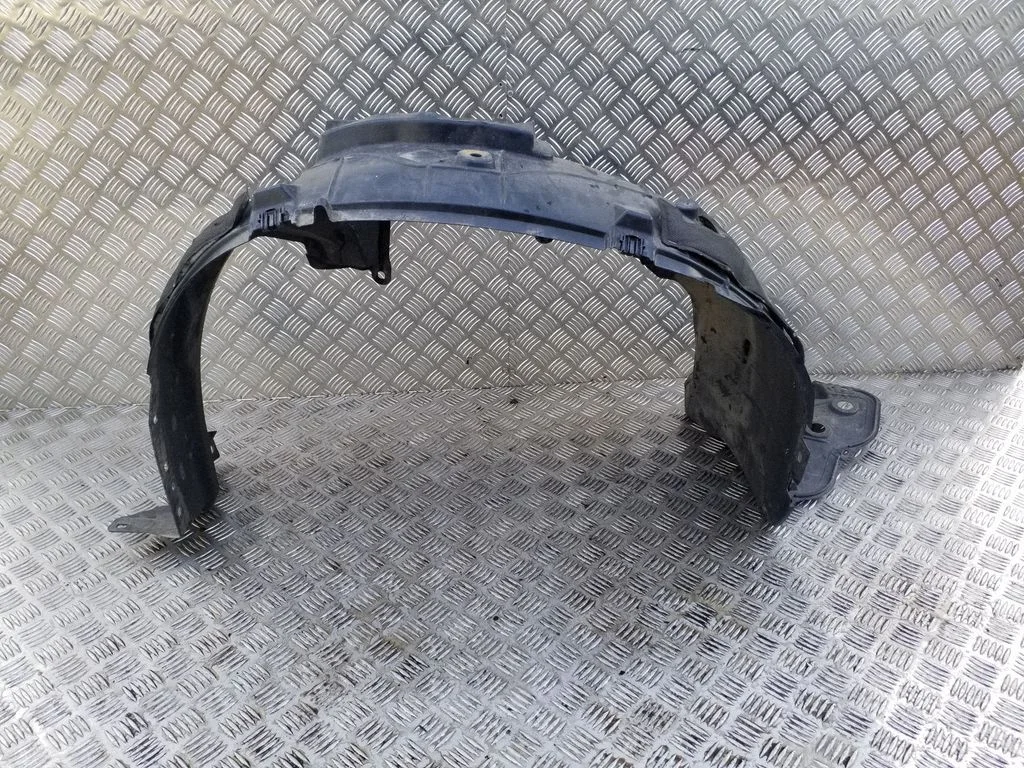 Front wheel arch liner splash guards 63840JG70A