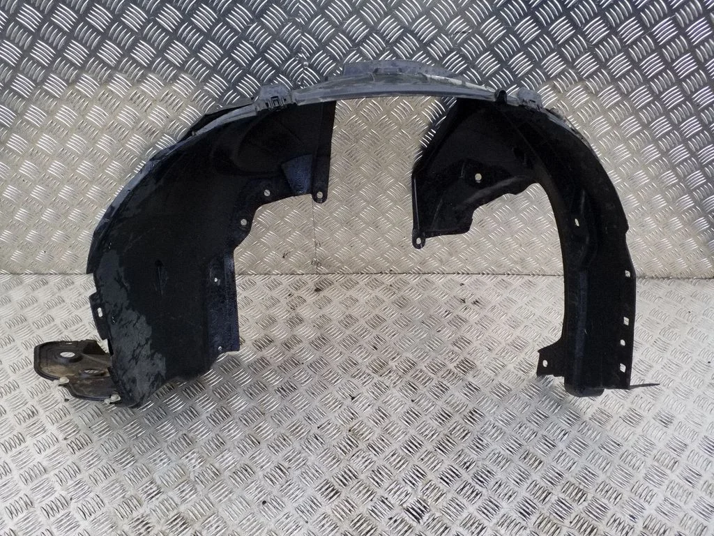 Front wheel arch liner splash guards 63841JG30A