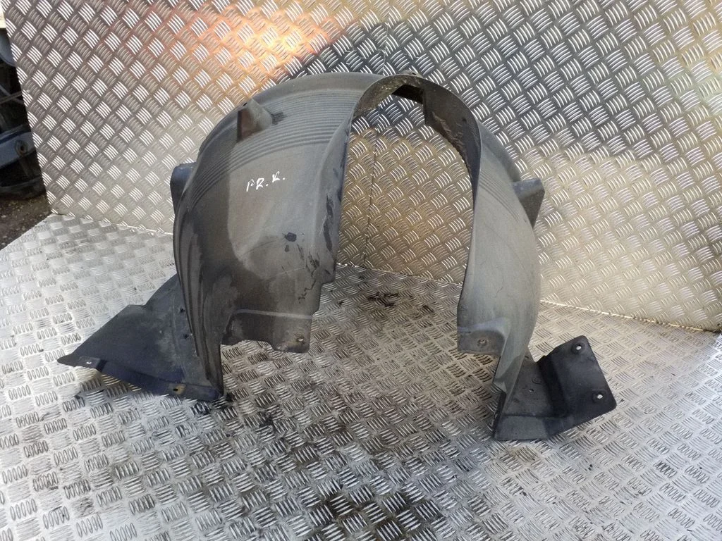 Front wheel arch liner splash guards 17370110