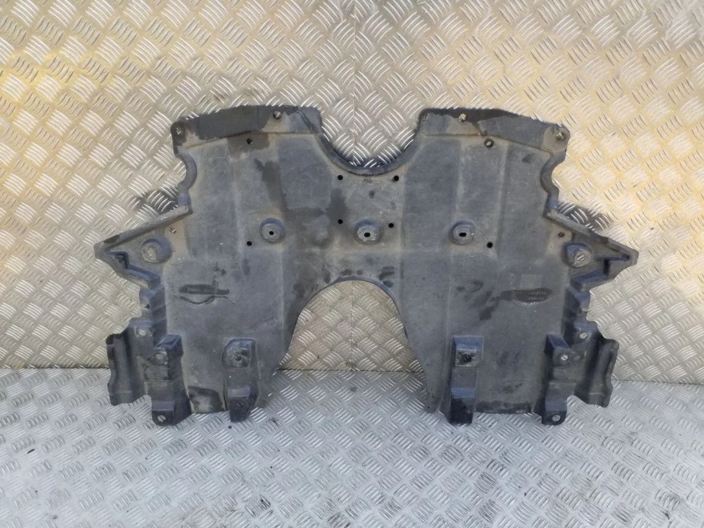 Motora dibena aizsargs 758956UA0B
