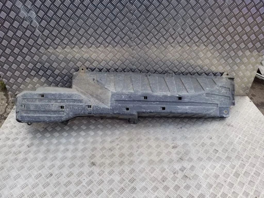 Center/middle under tray cover 74603T1GBG0