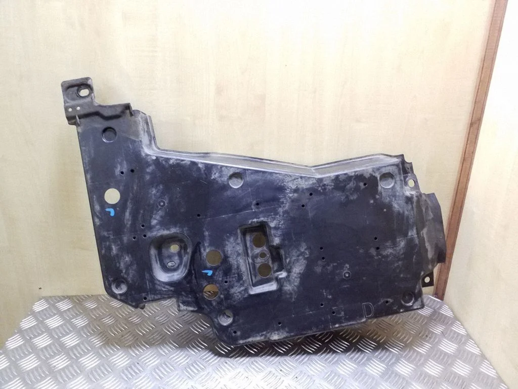 Osłona podwozia środkowa – Subaru Outback (2009-2014)