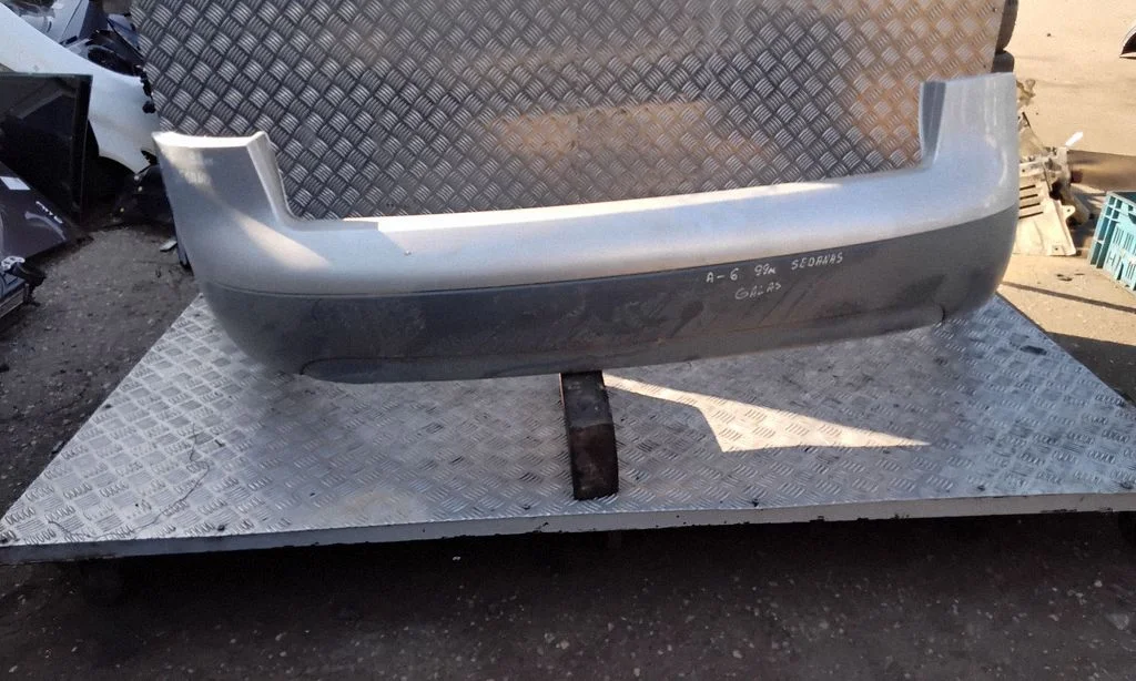Rear bumper 4B5807301