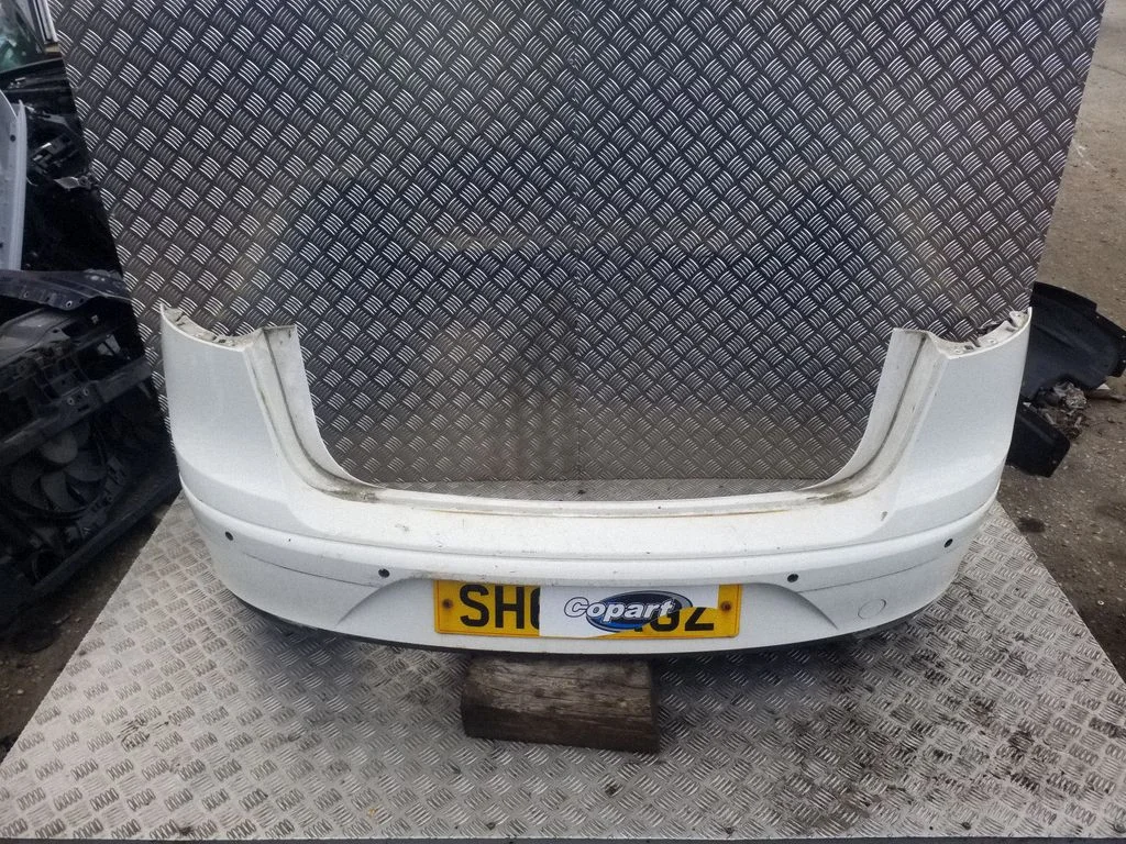 Rear bumper 5P8807421