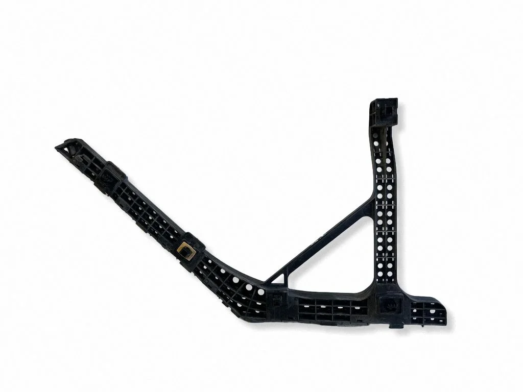 Rear bumper mounting bracket NF3M2E