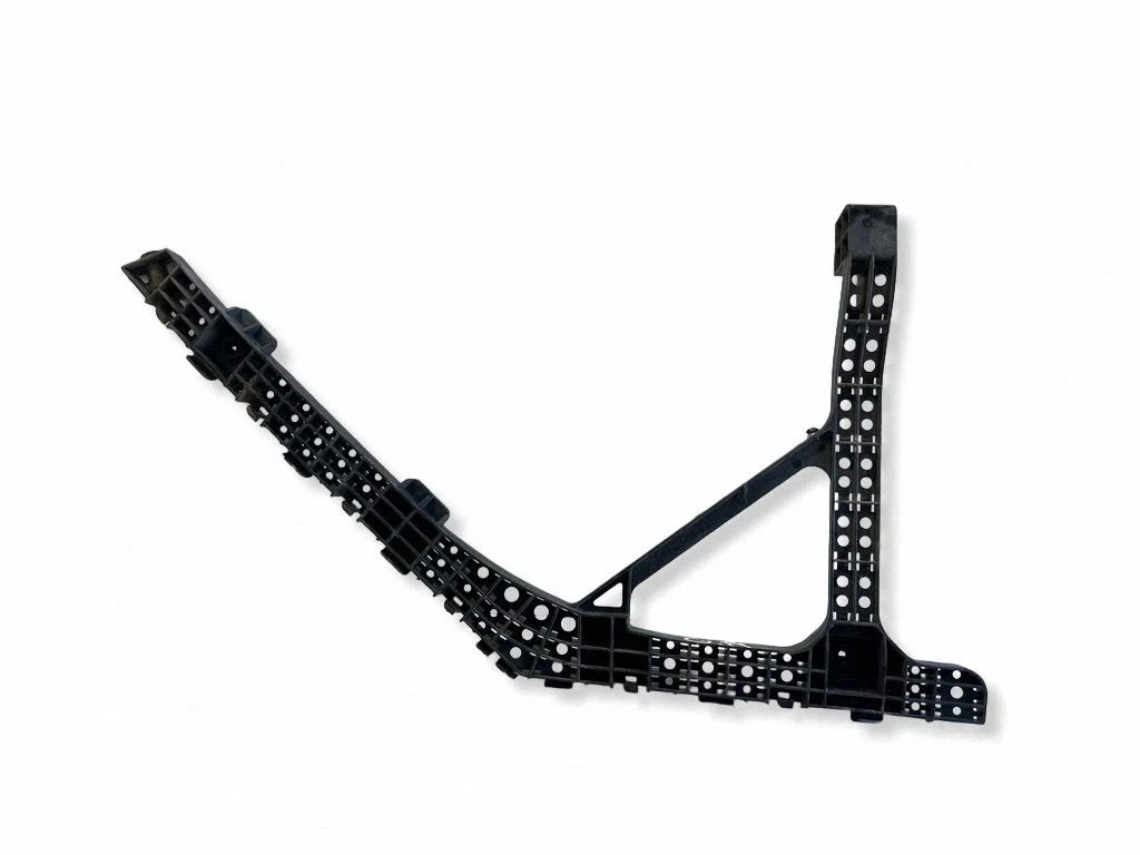 Rear bumper mounting bracket NF3M2D