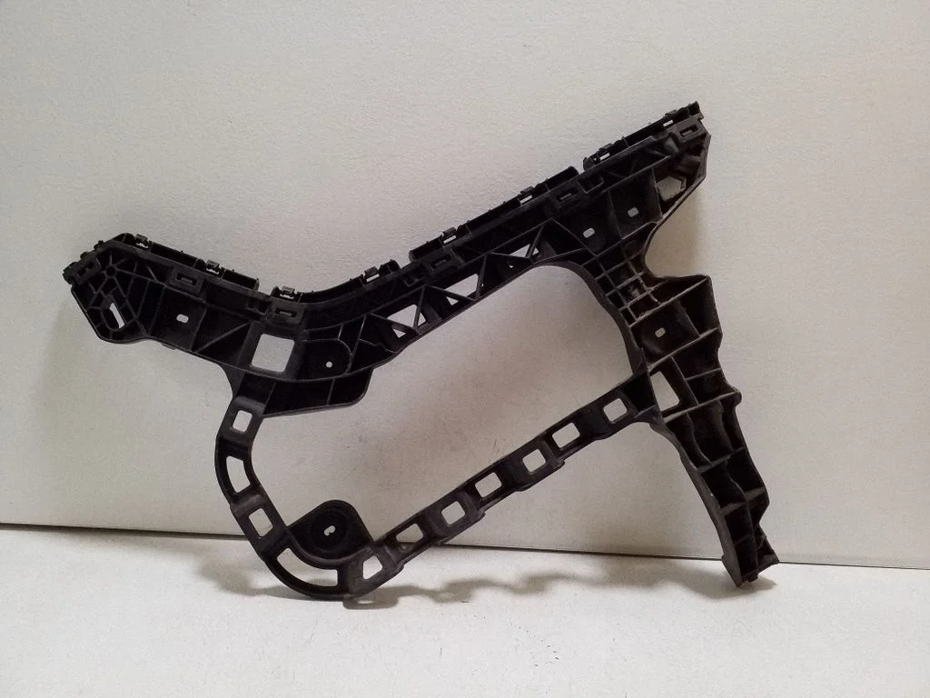 Rear bumper mounting bracket 3G0807394