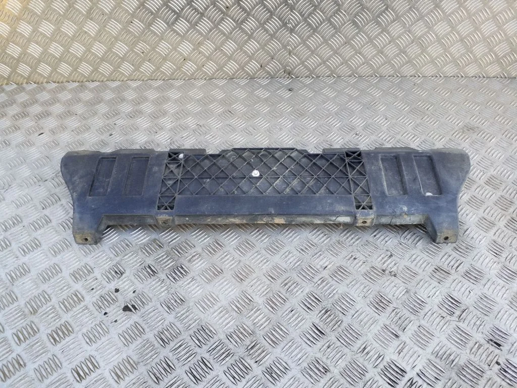 Aizmugurējā bufera turētājs 85222EB310