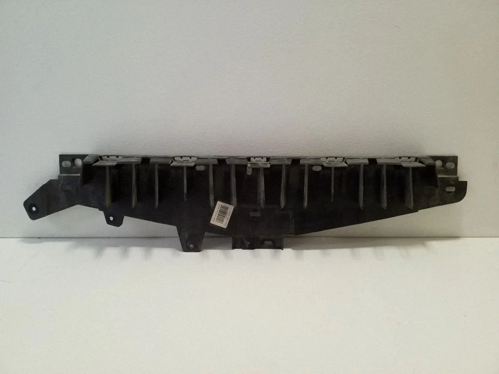 Rear bumper mounting bracket – Opel Grandland X (2017-2024)