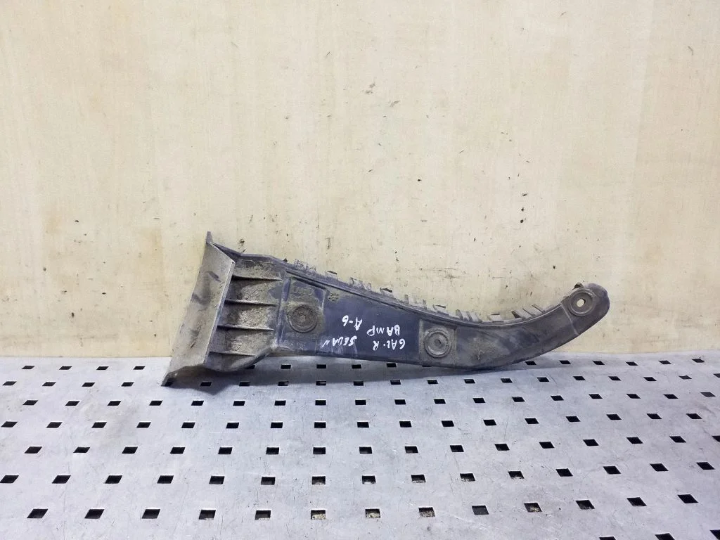 Rear bumper mounting bracket 4B5807454