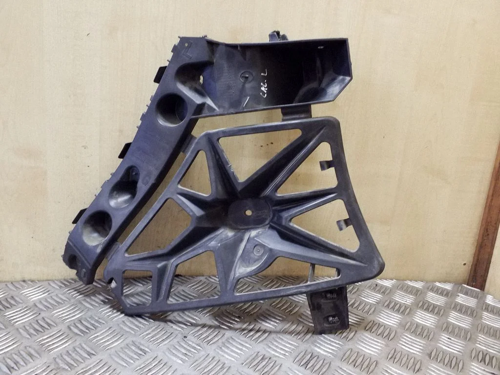 Aizmugurējā bufera turētājs 850450007R
