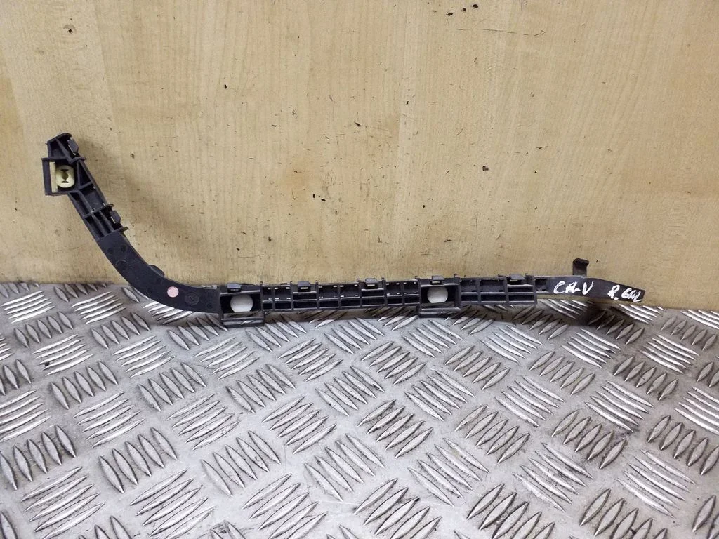 Rear bumper mounting bracket MT3328S9A