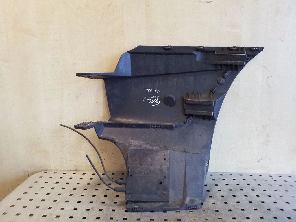 Rear bumper mounting bracket – rear left