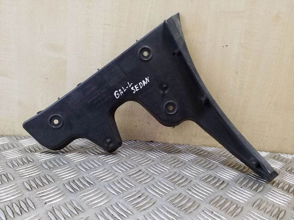 Rear bumper mounting bracket 4F5807453