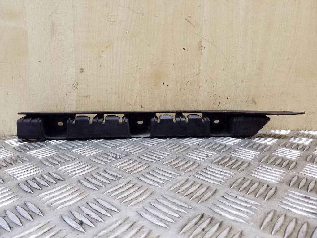 Rear bumper mounting bracket 51123400954