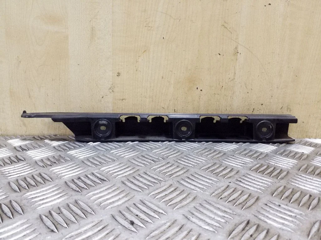 Rear bumper mounting bracket 51123400954