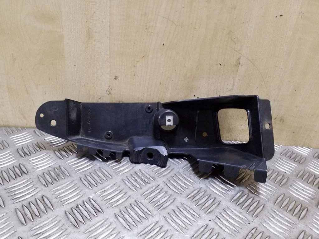 Rear bumper mounting bracket 5112121253